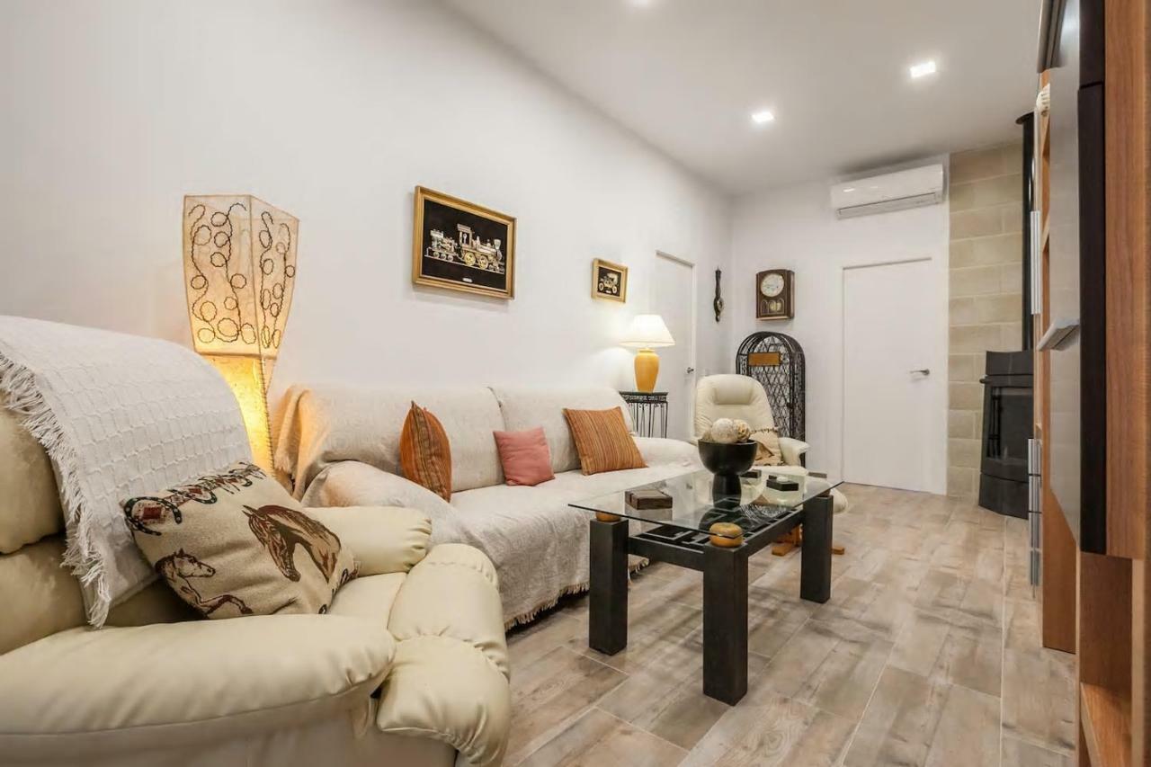 Villa Del Manzano Villanueva del Ariscal 외부 사진